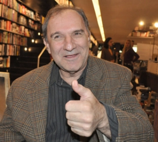 O genial das narrações completa 62 anos nesta quinta-feira