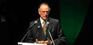 Caiu o sigilo. Saiba quanto recebem os dirigentes do COB