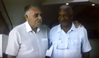 Os saudosos goleiros Cabeção e Barbosa estiveram no Parque São Jorge. Foto: Reprodução/YouTube