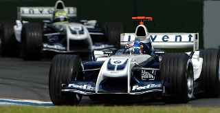Williams de 2004 foi a última grande novidade, com seu aerofólio dianteiro em forma de `Prestobarba´. Foto: Divulgação