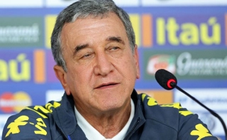 Parreira admite vacilo em leitura de polêmica carta de Dona Lucia