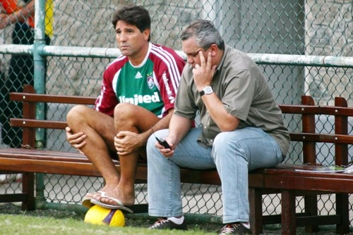O técnico Renato e o coordenador Branco durante um treino do Fluminense em abril de 2008. Gaúchos que deram certo no Rio de Janeiro. Foto: Pedro Kyrilos/Photocâmera