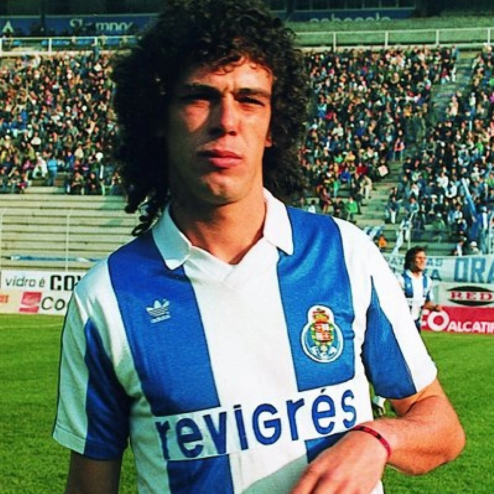 Em 1986, defendendo a equipe portuguesa do Porto. Foto: arquivo pessoal de Casagrande