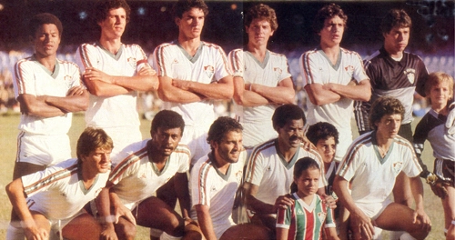 Fluminense campeão carioca de 1983. Em pé: Aldo, Duílio, Ricardo Gomes, Jandir, Branco e Paulo Victor. Agachados: Leomir, Washington, Delei, Assis e Paulinho Carioca