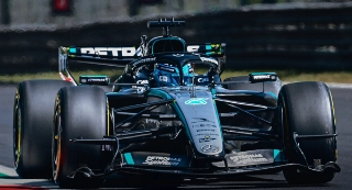 F1: Russell responde &agrave; Ferrari com desempenho consistente no TL2 em Monza
