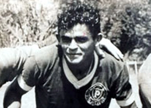 Alencar  - Ex-meia do Bahia e Palmeiras