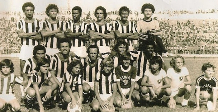 Botafogo, da Paraíba, em 1978. Em pé: Fantick, Dimas, Gil Marques, Nelson, Paulo Cesar e Salvino. Agachados: Chico Alves, Magno, Vandinho, Anselmo e Zé Carlos Olímpico.