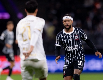 Em crise no Campeonato Brasileiro, Corinthians encara o Estudiantes pela Libertadores