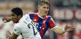 Xingamento de Rafinha em áudio vazado criou mal estar, diz Douglas Costa