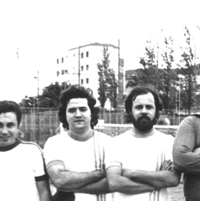 Fran Augusti está à direita da foto, sempre com sua tradicional barba. Foto enviada por Lourival SIlvestre