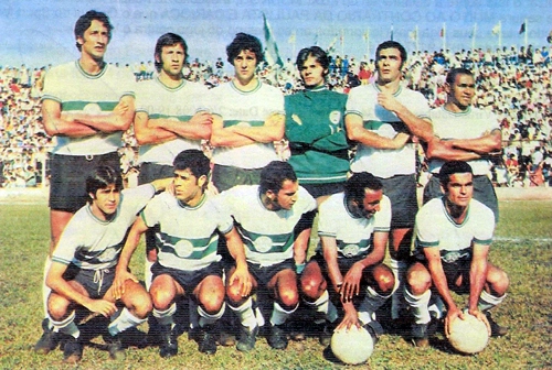 Vejam o Coritiba em 1971 com Pescuma, Hermes, Hidalgo, Célio, Piloto e Nilo em pé e Reinaldinho, Renatinho, Leocádio, Zé Roberto e Rinaldo agachados. Foto enviada ao site por Walter Peres