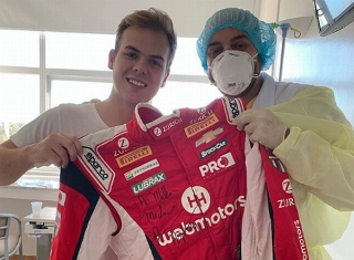 Piloto revelou detalhes da doença que provocou pneumonia. Foto: Instagram