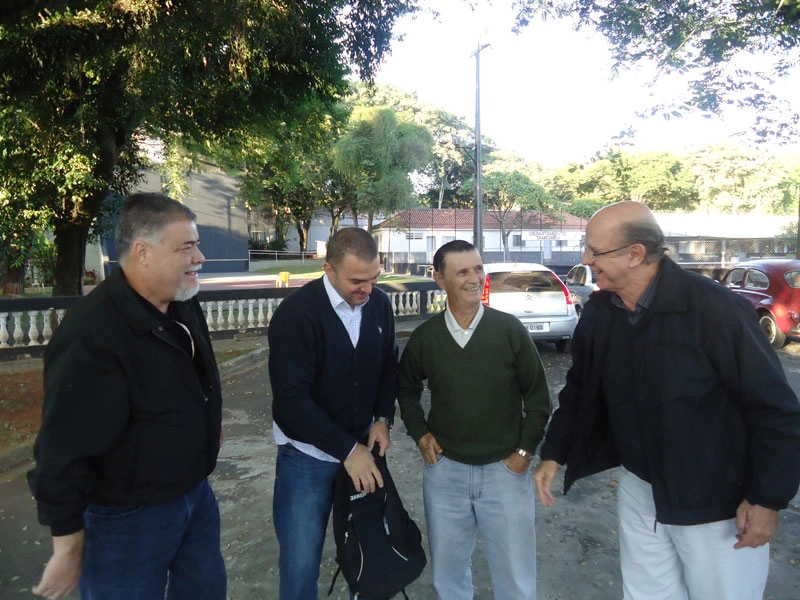 Inauguração da Arena Corinthians, em 2014. Da esquerda para a direita, Roberto Diogo, Zé Elias, Diogo (pai do cronista esportivo Roberto Diogo) e Lance. Foto enviada por Roberto Diogo