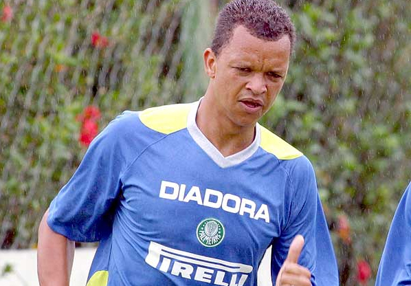 Warley Que Fim Levou Terceiro Tempo