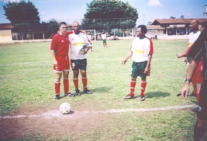 Da esquerda para a direita: Toninho Becon, Servílio e Rodrigues. Ao fundo está Deodoro. Foto enviada por Toninho Becon