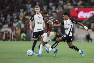 Ap&oacute;s elimina&ccedil;&atilde;o na Libertadores, Corinthians volta ao Brasileiro buscando reabilita&ccedil;&atilde;o contra o Flu