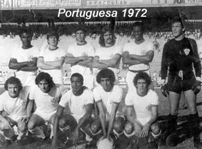 1972: a Portuguesa de Desportos enfrenta o CRB, em Maceió-AL. Em pé: Deodoro, Fogueira, Dárcio, Didi Duarte, Guaraci e Carioca. Agachados: Xaxá, Dicá, Enéas, Basílio e Wilsinho.

