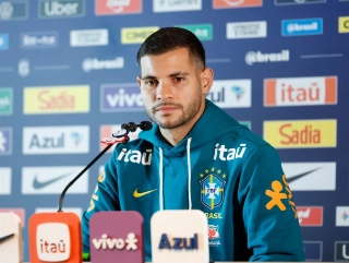 Volante admite que cobran&ccedil;a desperdi&ccedil;ada na Copa ainda o incomoda. Foto: Rafael Ribeiro/CBF