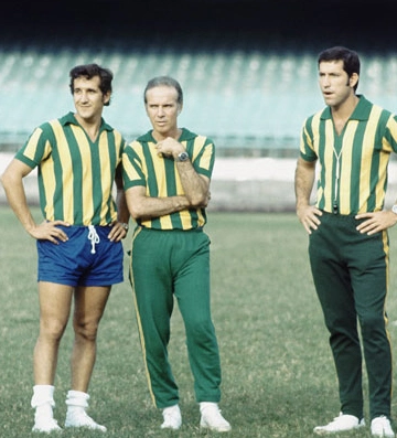 Máquina'! 'Melhor que o Brasil de Zagallo'! Torcida do Flamengo