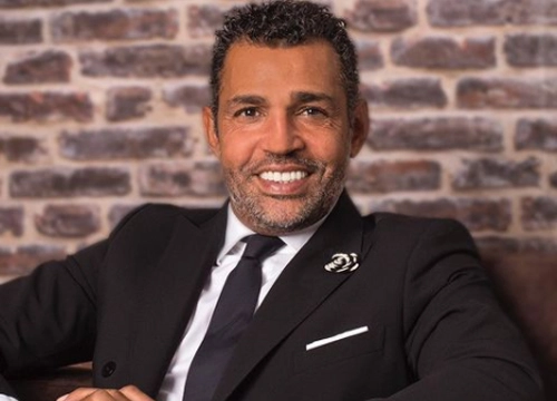 Sonny Anderson  - Ex-atacante do Lyon, Barcelona e Vasco