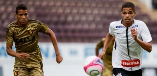 Corintiano que ofuscou Paulinho e Vinícius Jr sofre para virar realidade