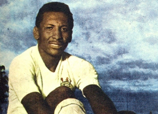 Índio marcou muito gols com as camisas do Timão e do Flamengo