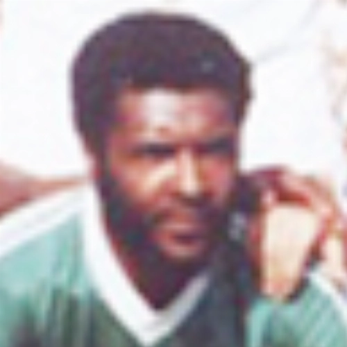 Tatau  - Ex-atacante do Goi&aacute;s