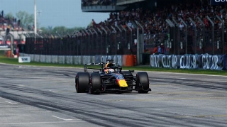 Holand&ecirc;s j&aacute; demonstrara &oacute;timo desempenho na sexta-feira. Foto: Oracle Red Bull Racing