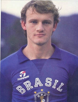 Veja o goleirão Taffarel com a camisa da Seleção Brasileira