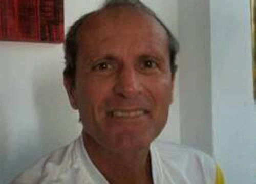 Mauro Patr&iacute;cio - Ex-zagueiro do Santos e Madureira