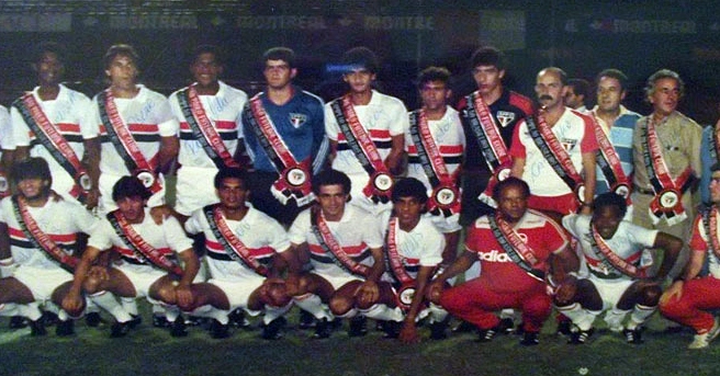 Em pé, da esquerda para a direita: Zé Carlinhos, Oscar, Bernardo, Anselmo, Fonseca, Zé Teodoro e Zé Carlos. Agachados: Pianelli, Neto, Adílson, Pita, Silas, pessoa não identificada e Sidney. Foto enviada pelo internauta Gilvannewton Souza