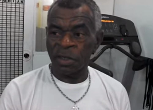 Merica  - Ex-volante do Flamengo e Bahia