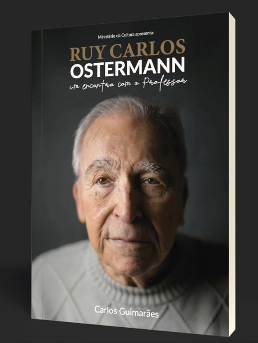 Livro lançado em setembro de 2024, escrito por Carlos Guimarães, 