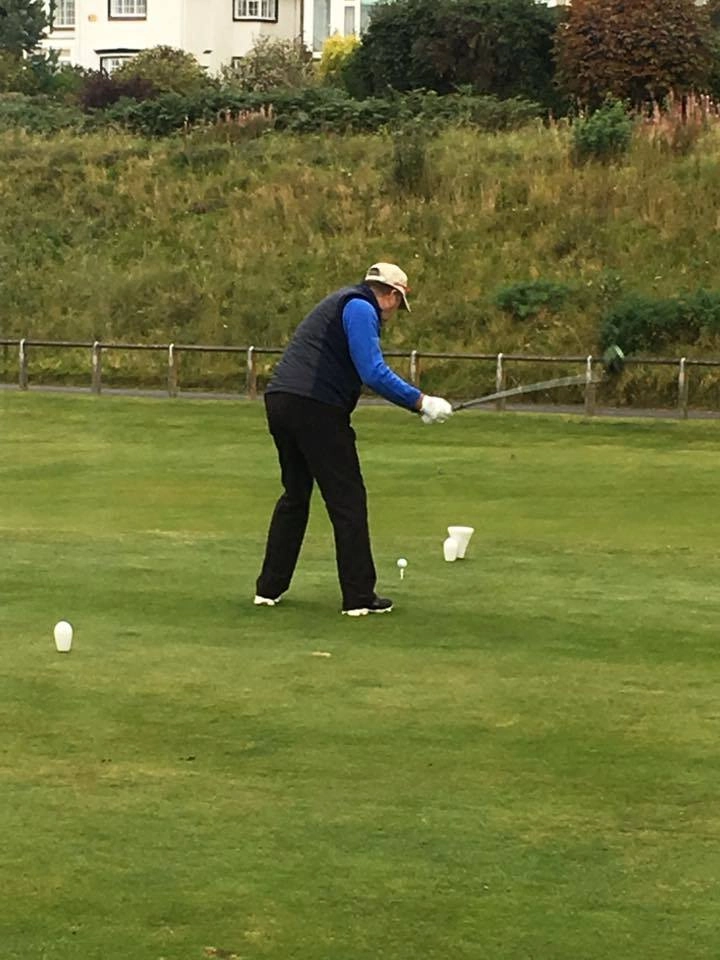 Em outubro de 2017, durante uma partida de golfe, na Inglaterra. Foto: arquivo pessoal de Nigel Mansell