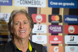 O treinador teve que tirar férias e foi passar uns dias em Portugal. (Foto: Flamengo)

 