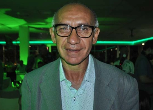 Mirandinha  - Ex-centroavante do Palmeiras e  Newcastle   