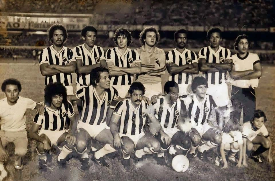 Em 04 de julho de 1979 o ABC de Natal foi reforçado por Rivellino em amistoso contra o Vasco da Gama no Estádio Castelão (atual Machadão). Agachados, da esquerda para a direita, após o massagista, o segundo é Dentinho. Depois, está Rivellino 