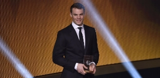 Neuer lembra como foi jogar durante os ataques em Paris