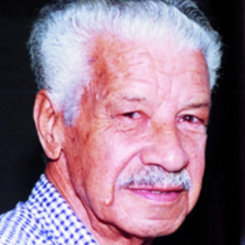 Pipi   - Ex-ponta-esquerda do Palmeiras e Corinthians