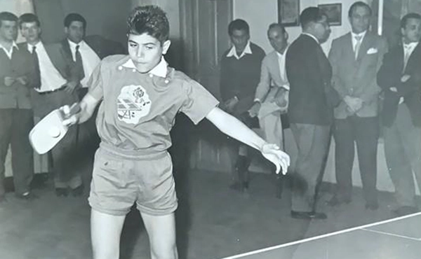 Biriba em sua época de fenômeno do Tênis de Mesa