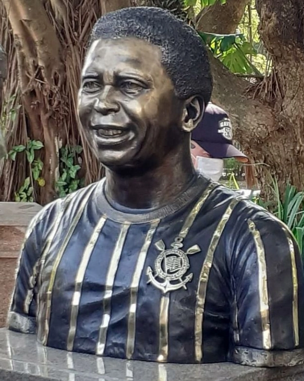 Busto de Wladimir no Parque São Jorge. Feito em bronze, foi inaugurado em 1º de junho de 2021. Foto: José Manoel Idalgo/Divulgação/Corinthians