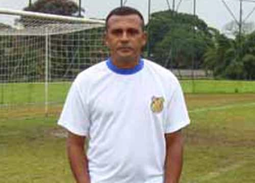 Silva - Ex -  Lusa  - Ex-lateral-esquerdo da Portuguesa e do Santos 