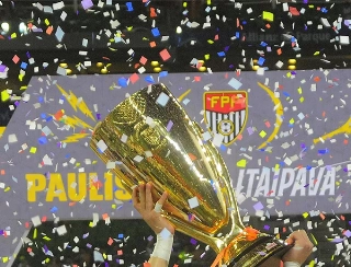 O que mais chama a atenção em um elenco vitorioso é a média de idade