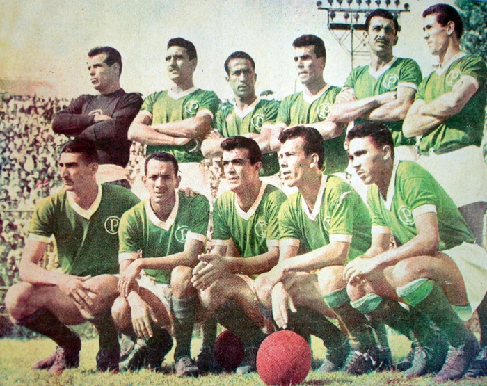 Da esquerda para a direita, em pé: Aníbal, Valdemar Carabina, Zequinha, Jorge, Formiga e Geraldo Scotto. Agachados: Julinho Botelho, Paulinho, Nardo, Ênio Andrade e Chinesinho. Foto enviada por Roberto Saponari