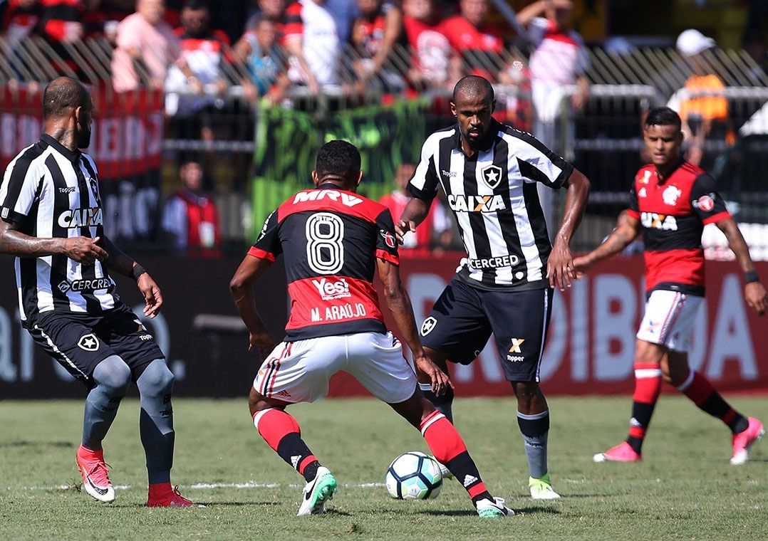 Botafogo e Flamengo iniciam semifinal da Copa do Brasil - Notícias ...