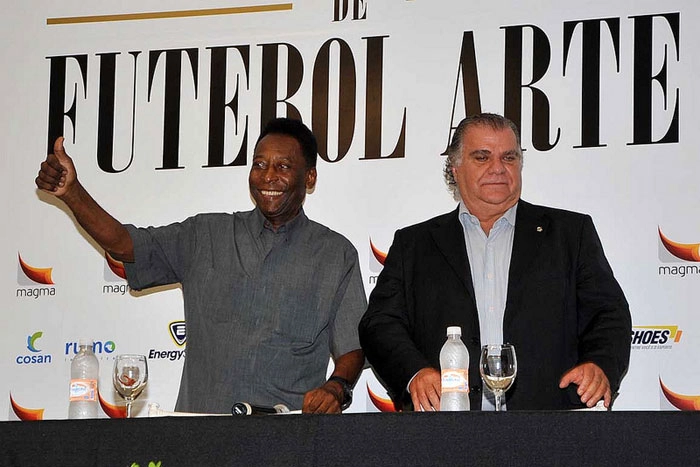 Pelé e Odílio Rodrigues, no dia 9 de abril de 2012. Foto: Site oficial do Santos