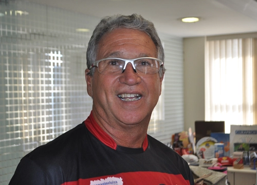 Rondinelli   - Ex-zagueiro do Flamengo
