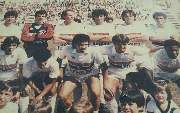 Da esquerda para a direita, em pé: Márcio Araújo. Gilmar Rinaldi, Falcão, Dario Pereyra, Nelsinho e Zé Teodoro. Agachados: Pianelli, Silas, Careca, Renatinho e Sidney. Foto enviada por Gilvannewton