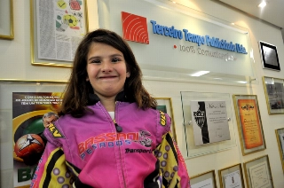 A jovem de 11 anos esteve na redação do Portal Terceiro Tempo. Foto: Marcos Júnior Micheletti/Portal TT