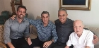 Tite faz visita a Zagallo: "exemplo de paix&atilde;o naquilo que faz"